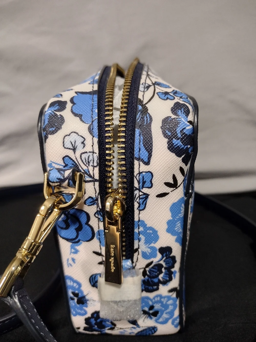 kate spade White and Blue Floral Crossbody Bag